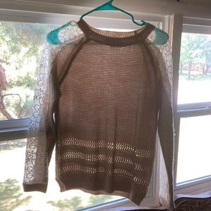 listicle cream sweater